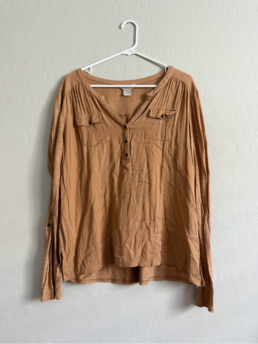 Casual Long-Sleeve Henley Shirt in Camel